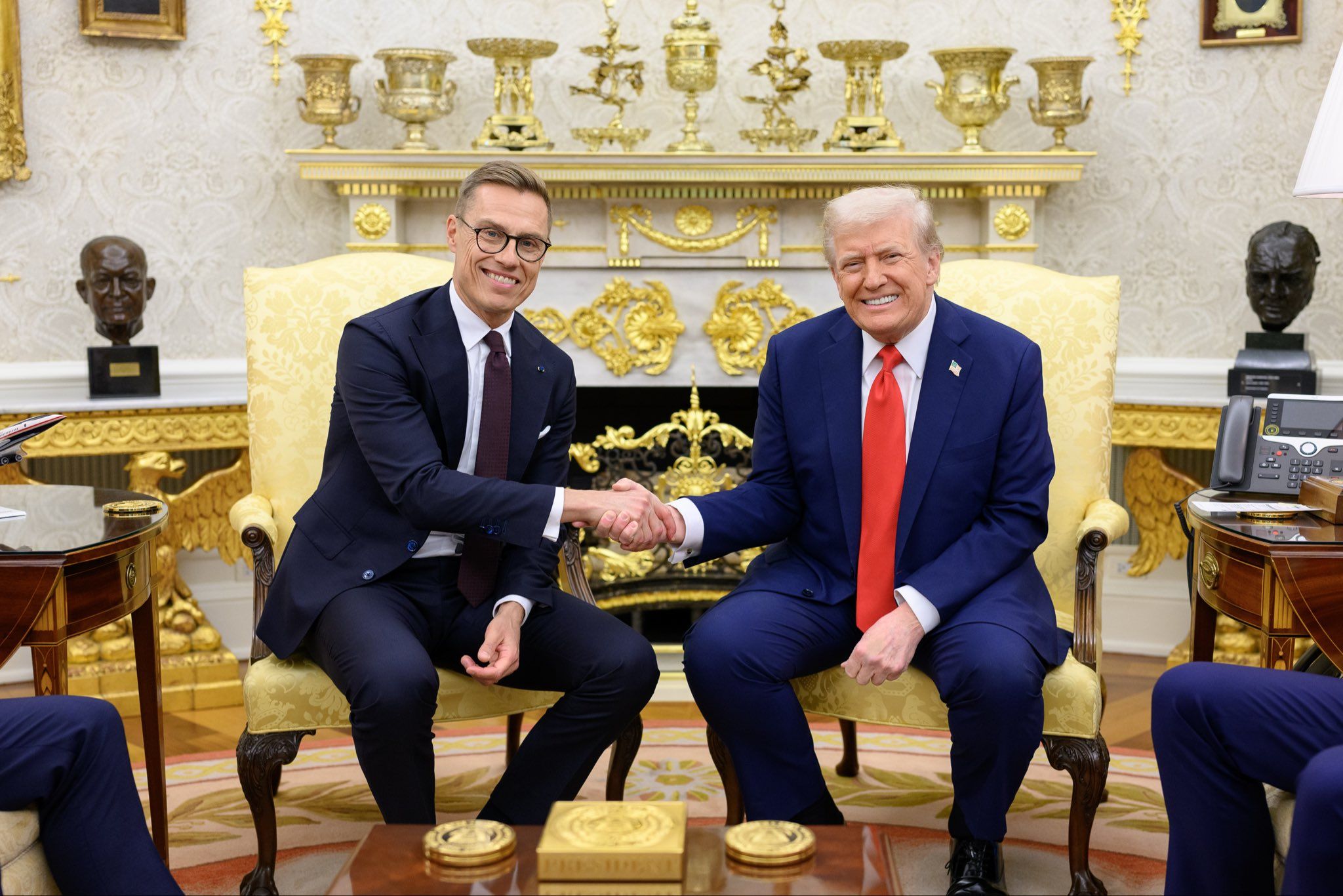 Trump propone expulsar a España de la OTAN