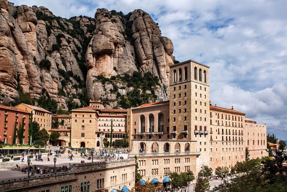 Un tesoro literario en Montserrat: hallan un manuscrito inédito de un poema épico sobre Colón Un tesoro literario en Montserrat: hallan un manuscrito inédito de un poema épico sobre Colón