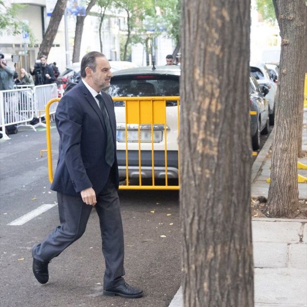 El juez del Supremo deja en libertad a José Luis Ábalos El juez del Supremo deja en libertad a José Luis Ábalos
