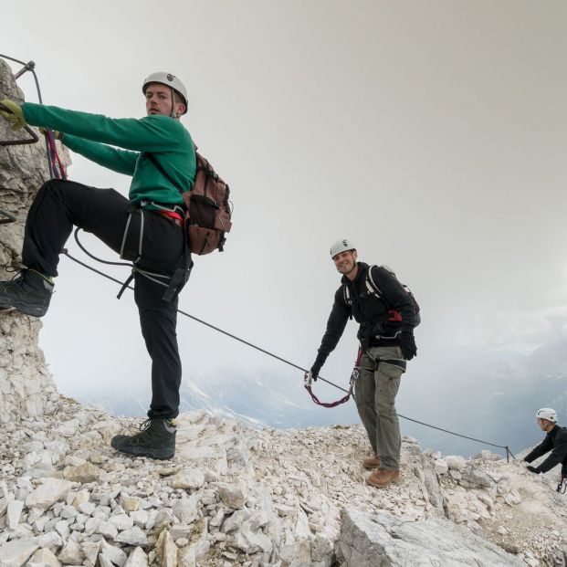 ¿Sabes lo que es una vía ferrata? ¿Sabes lo que es una vía ferrata?