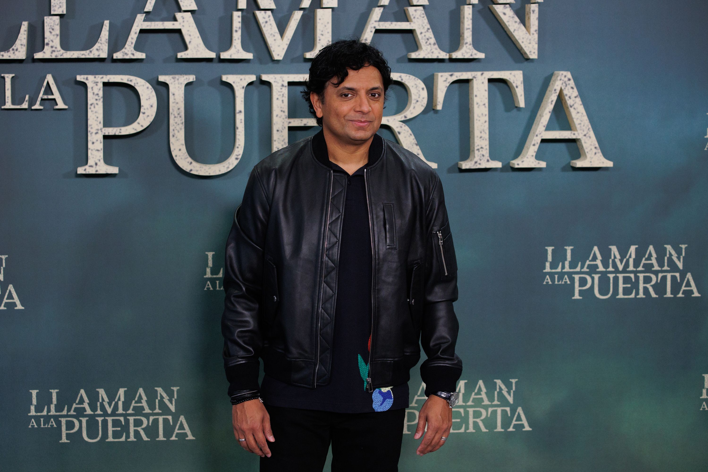 M. Night Shyamalan convertirá la 'Bola 8 Mágica' en su próxima serie de misterio