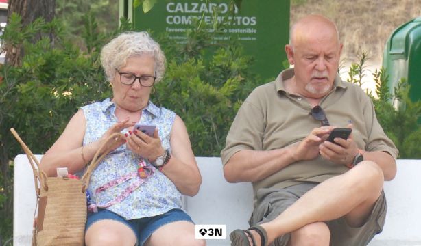Hablando en plata: mayores digitalizados