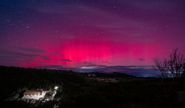 ¿Realmente veremos auroras boreales en España en los próximos días? (Lorena Sopêna / Europa Press)