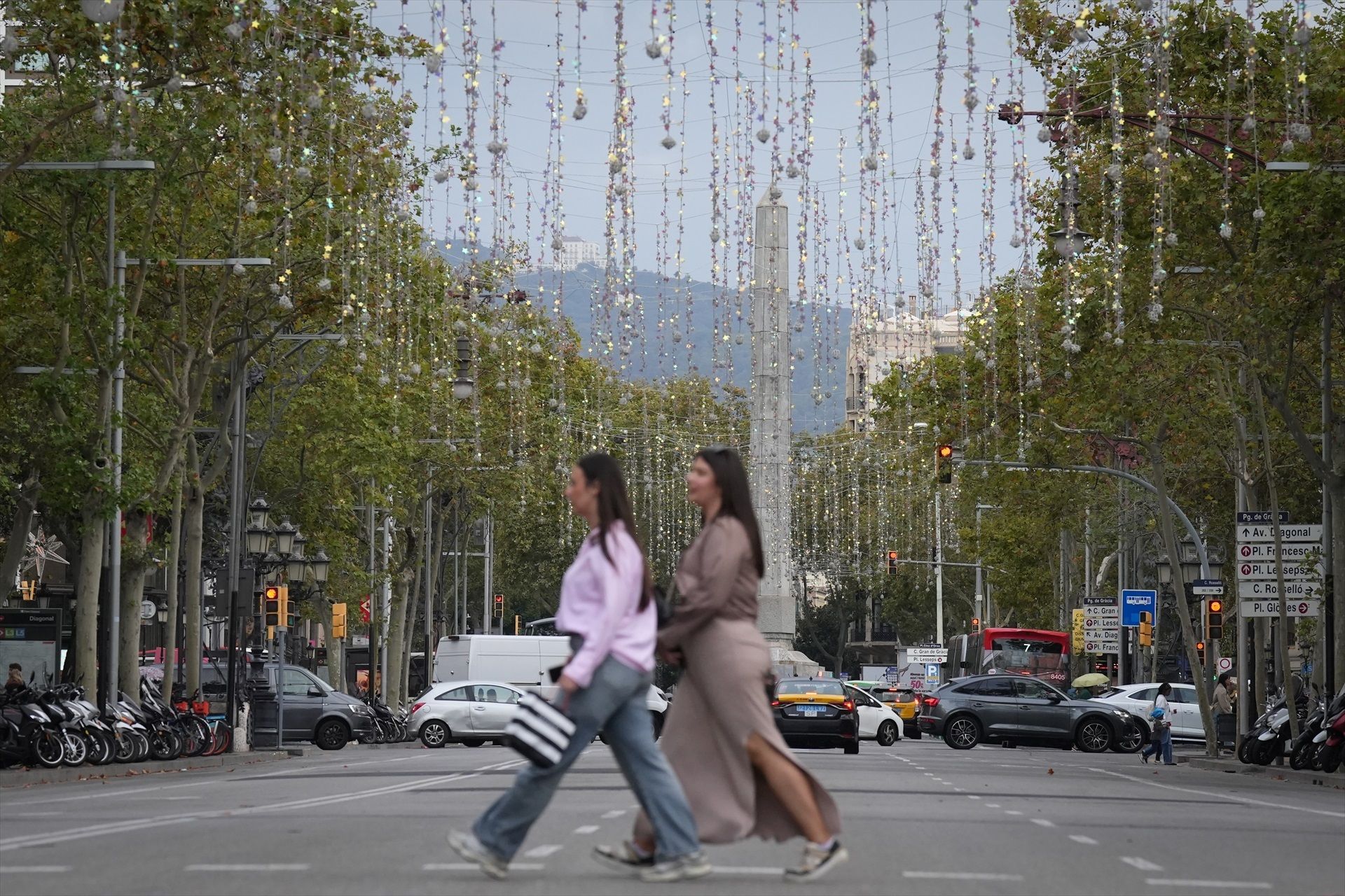 ¿Cuándo se encenderán las luces de Navidad en Barcelona?