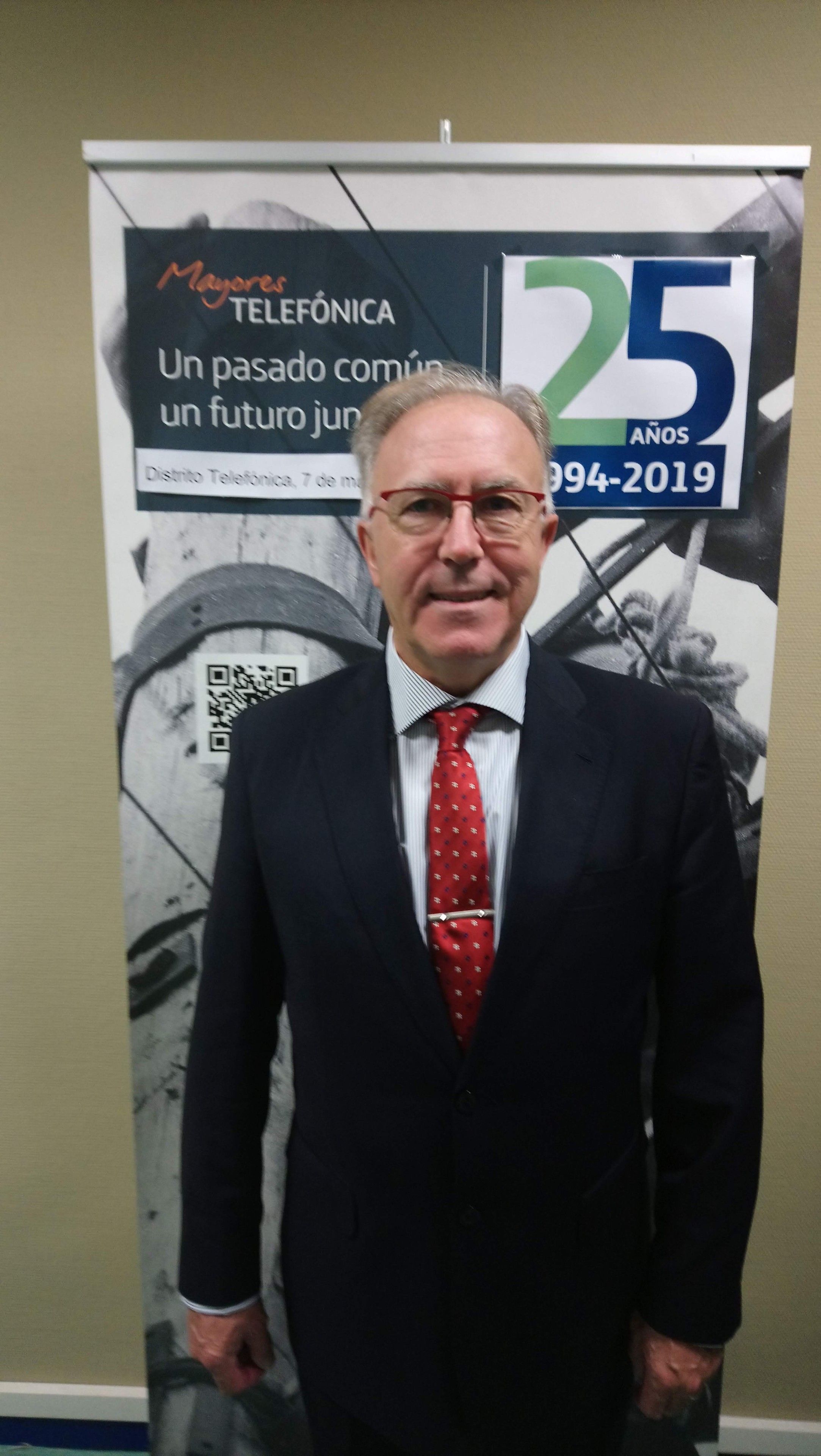 Santiago González (AGMT): "Tal vez asociaciones como Mayores Telefónica sean irrepetibles"