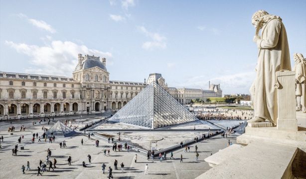 Las claves del robo en el Louvre: cuatro asaltantes sustraen joyas históricas de valor incalculable