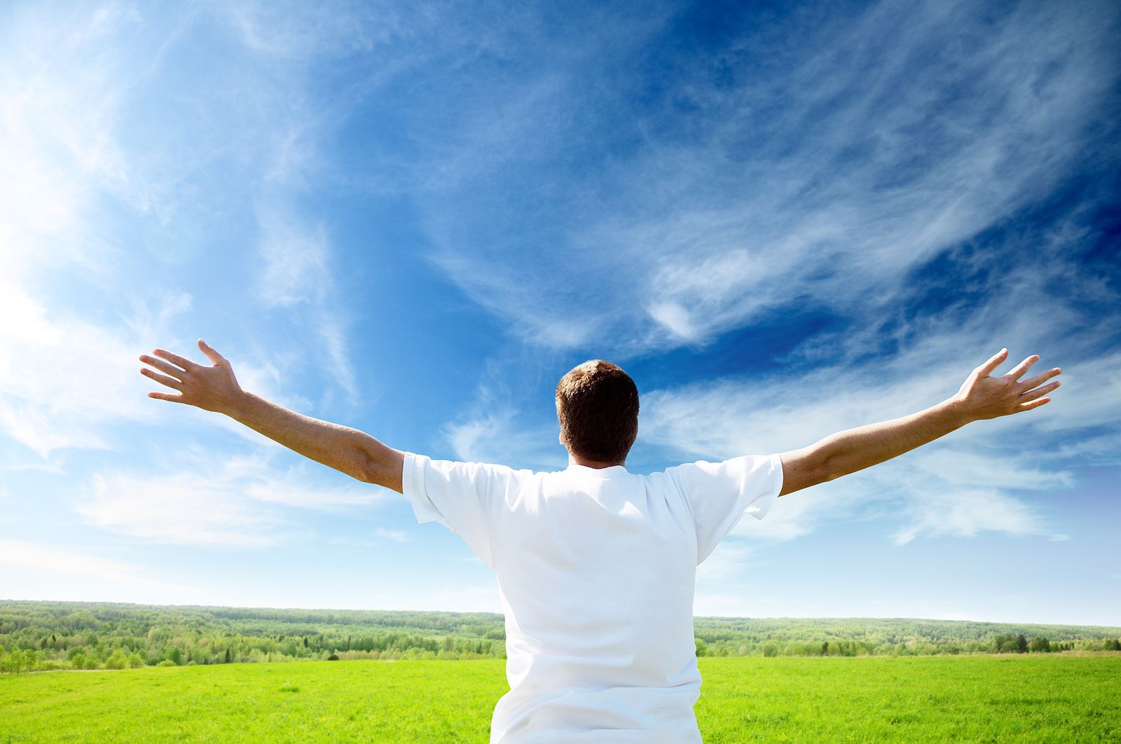 Este es el 'umbral de felicidad' que reduce tu riesgo de morir de enfermedades crónicas  (Bigstock)