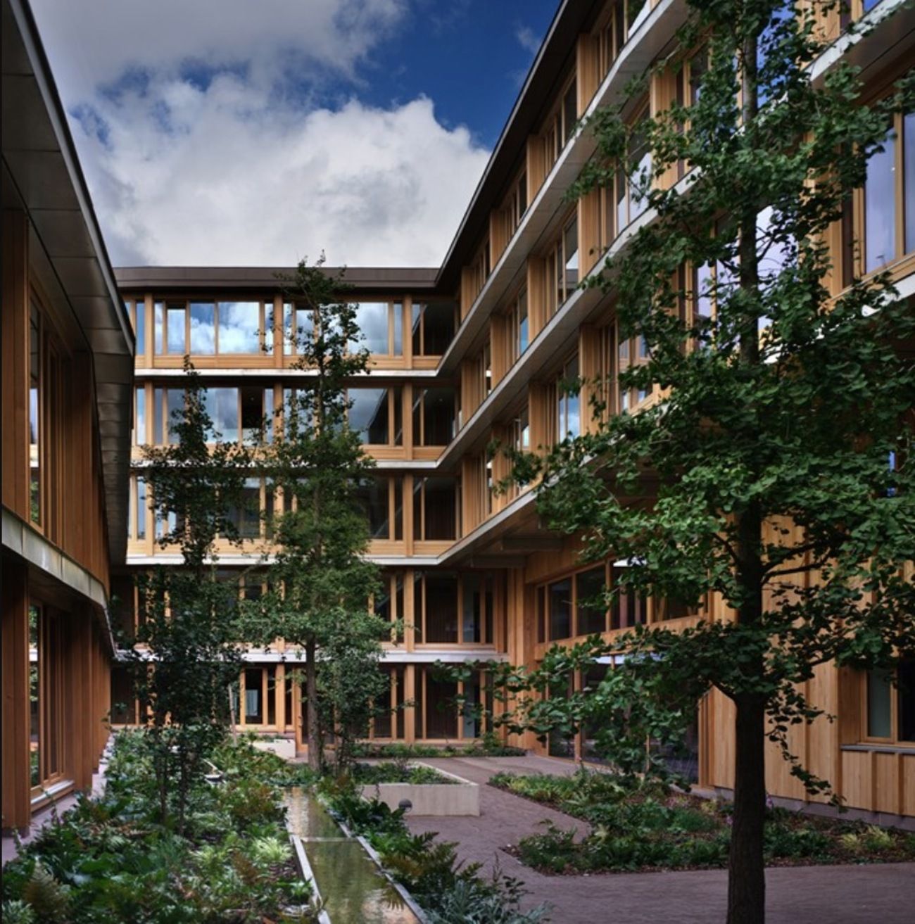 Un complejo de viviendas contra la soledad de los mayores gana el Premio Stirling de Arquitectura