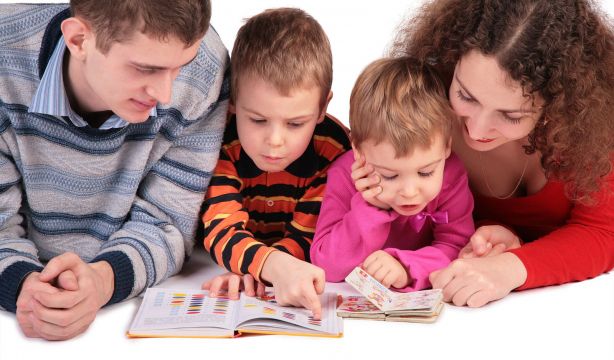 Descubren el vínculo genético entre la inteligencia infantil y la longevidad de los padres