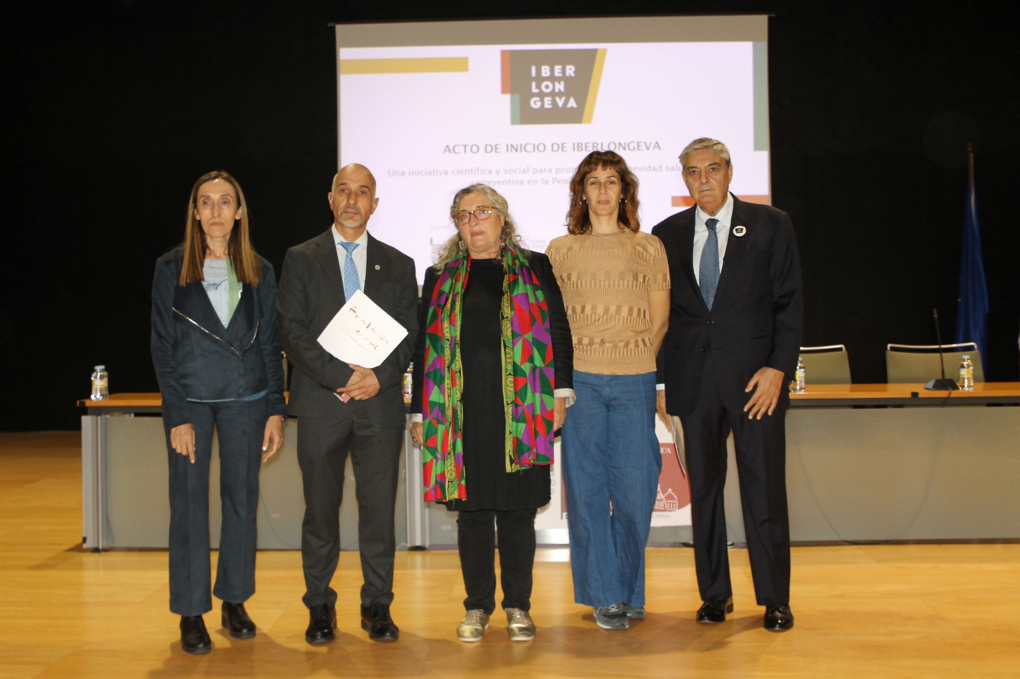 Zamora inaugura IBERLONGEVA, el proyecto ibérico que impulsa una longevidad activa y preventivaZamora inaugura IBERLONGEVA, el proyecto ibérico que impulsa una longevidad activa y preventiva (1)