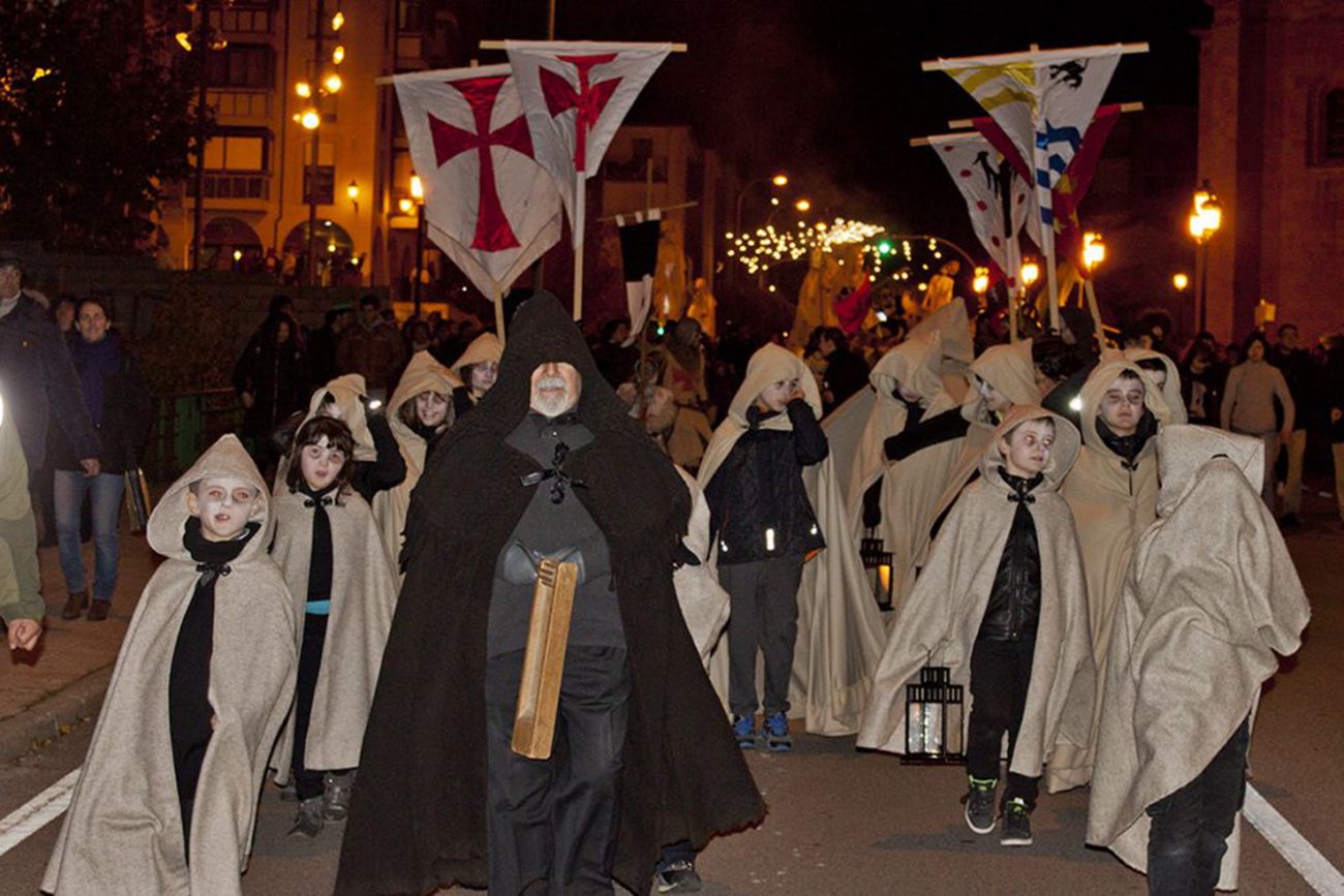 Qué tradiciones típicas españolas se celebran en la festividad de Todos los Santos