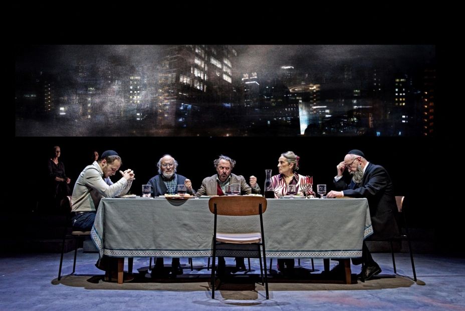 EuropaPress 6489270 teatro principal presenta obra wajdi mouawad todos pajaros dirigida mario EuropaPress 6489270 teatro principal presenta obra wajdi mouawad todos pajaros dirigida mario