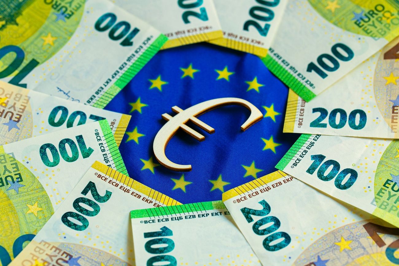 Claves de la nueva Estrategia Educación Financiera de la Unión Europea Claves de la nueva Estrategia Educación Financiera de la Unión Europea