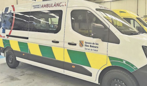 Més per Mallorca y el PSIB exigen dimisiones tras "el fiasco" de las nuevas ambulancias de Baleares