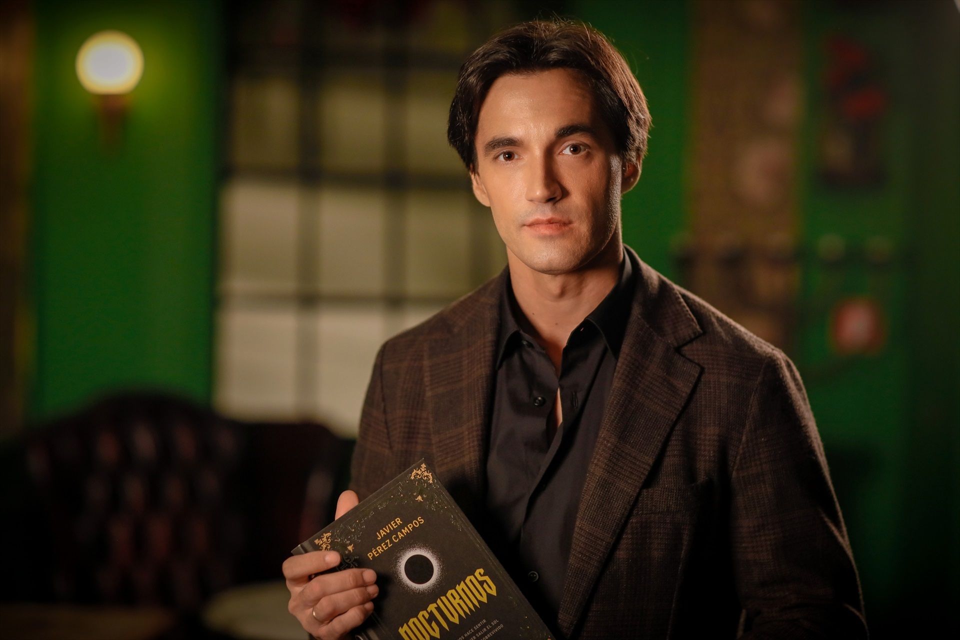 Javier Pérez Campos presenta 'Nocturnos': historias de misterio y crímenes que sucedieron de noche. Foto: Europa Press. 