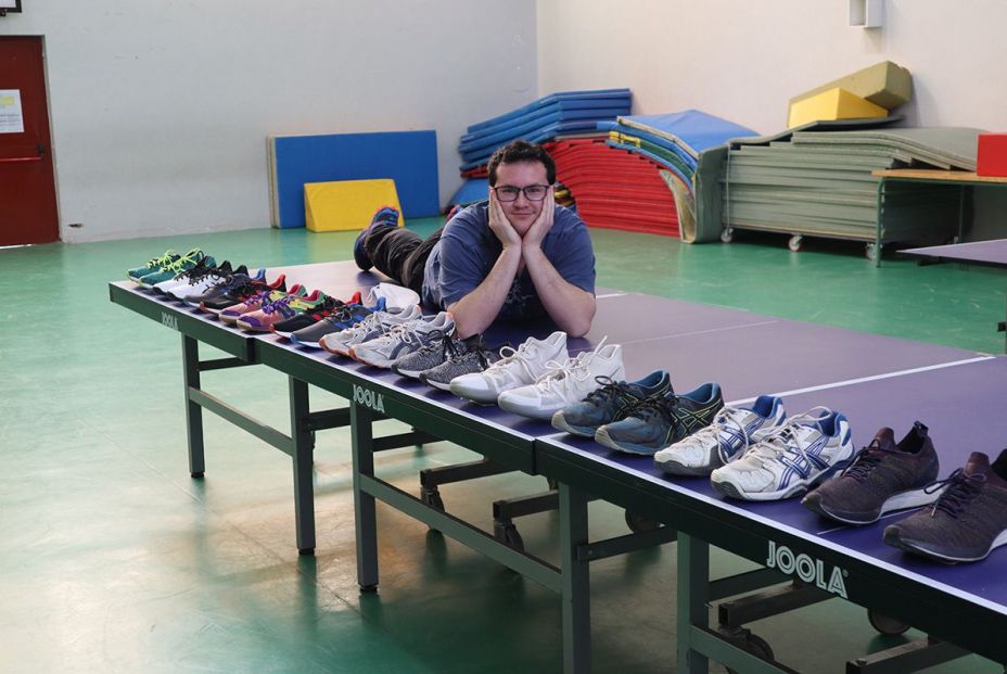 alvaro joven con 5 guinnes alvaro joven con 5 guinnes