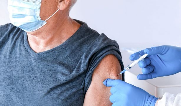 Usar antibióticos sin receta es peligroso y aumenta el riesgo de bacterias resistentes