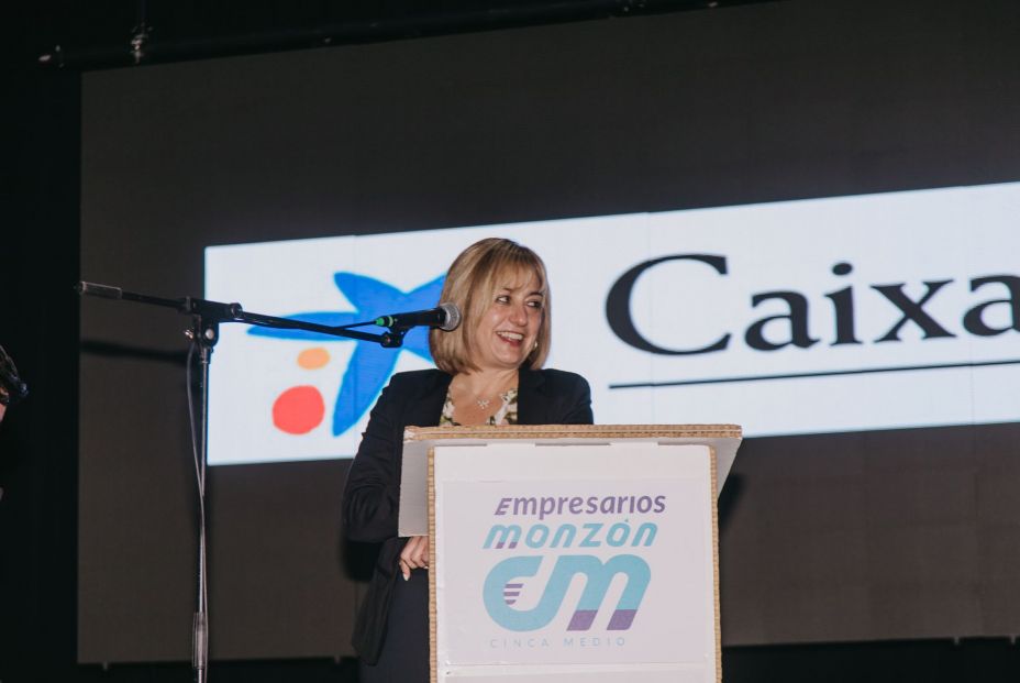 Laura Vigata (CaixaBank) Reinventarse es aprovechar lo aprendido para dar un paso más Laura Vigata (CaixaBank) Reinventarse es aprovechar lo aprendido para dar un paso más