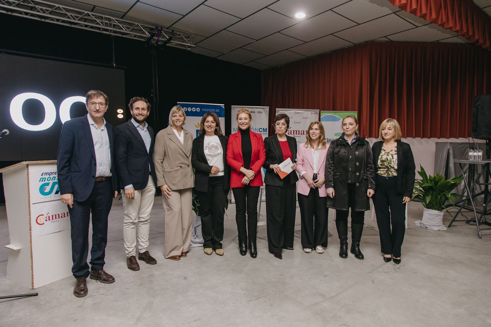 Teresa Viejo y Cámara de Huesca reivindican a los sénior: “Hay que aprovechar vuestra experiencia" Teresa Viejo y Cámara de Huesca reivindican a los sénior: “Hay que aprovechar vuestra experiencia"
