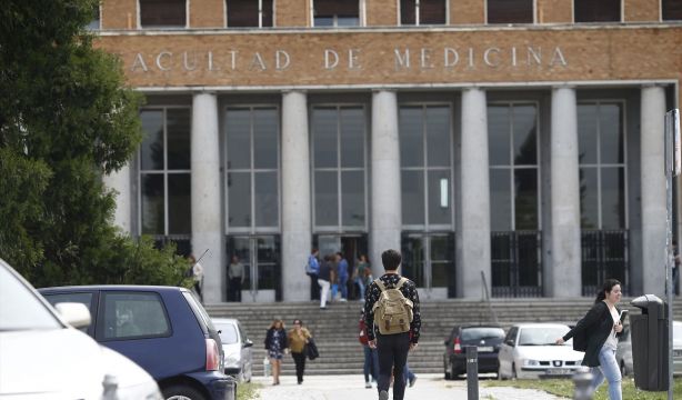 Ahora "no faltan médicos", pero el 25% se jubilará en la próxima década
