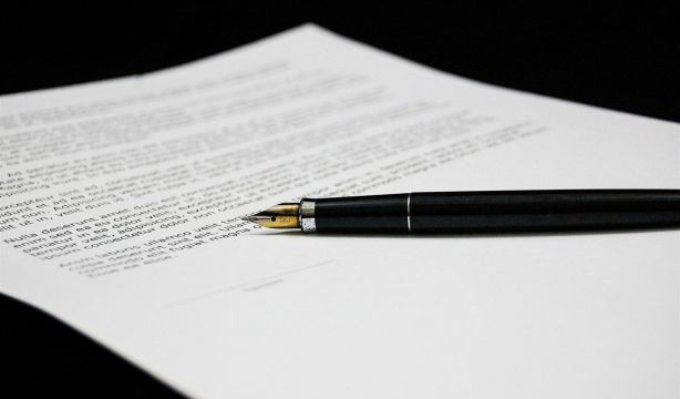 Cómo saber si eres beneficiario de un seguro de vida tras el fallecimiento de un familiar