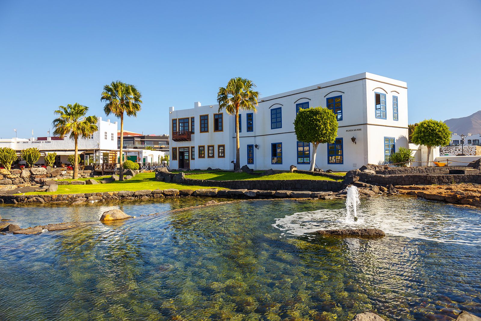 Las mejores ciudades de España para vivir como jubilado con 1.000 euros mensuales