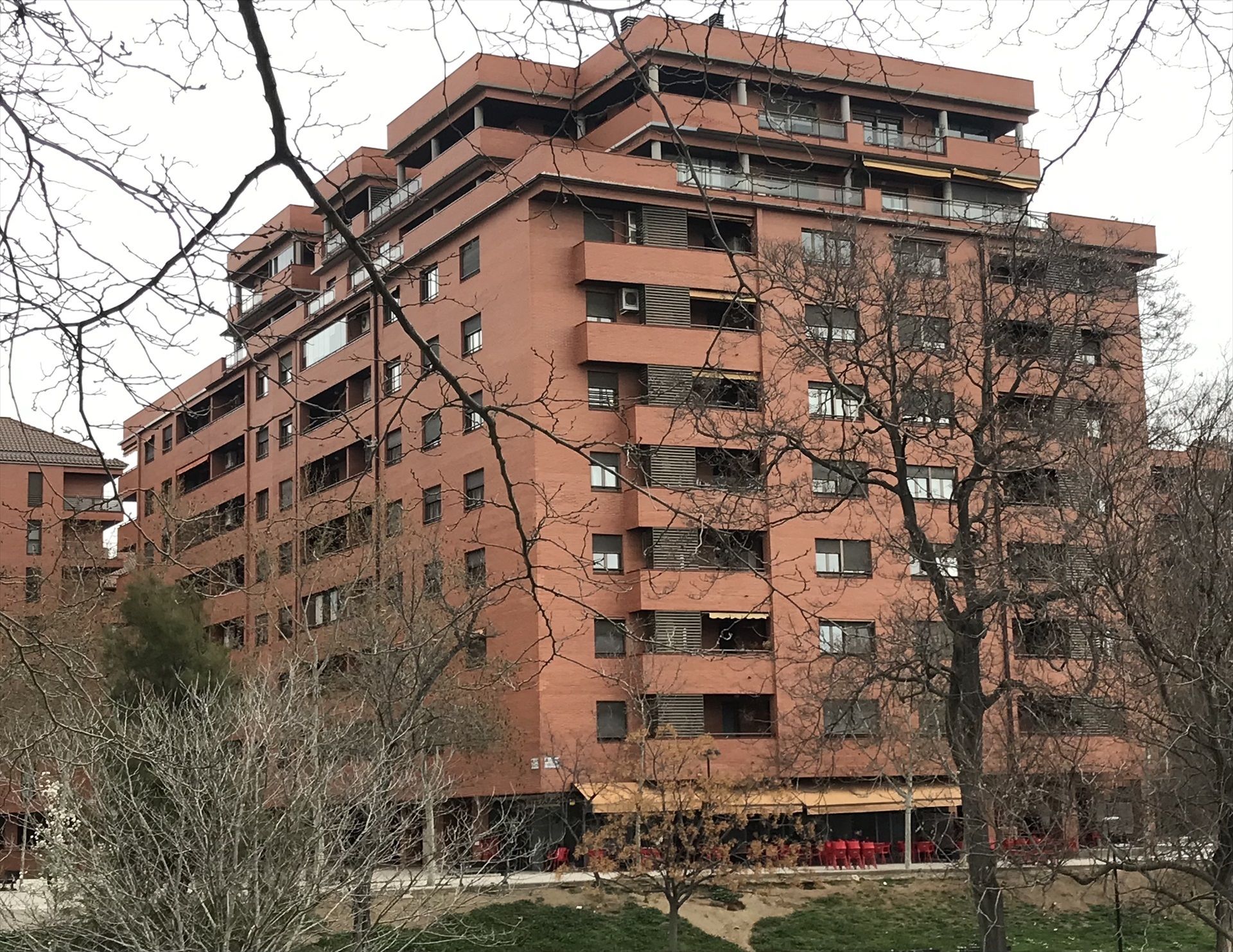 Españoles ricos en ladrillo, pero pobres en liquidez: ¿cómo complementar la pensión con tu vivienda?