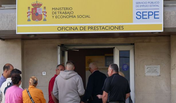 ¿Tengo que hacer la declaración de la renta si cobro el subsidio para mayores de 52?