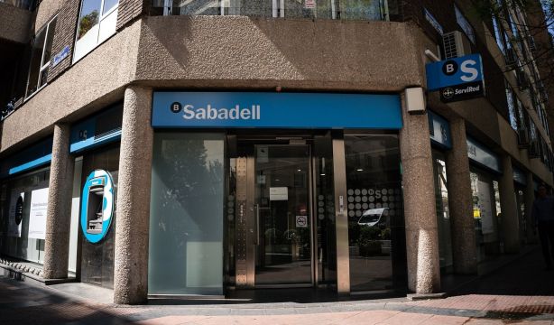 Pago de las pensiones y paga extra en noviembre de 2025: ¿qué día se cobra la pensión en Sabadell. Foto: europapress 