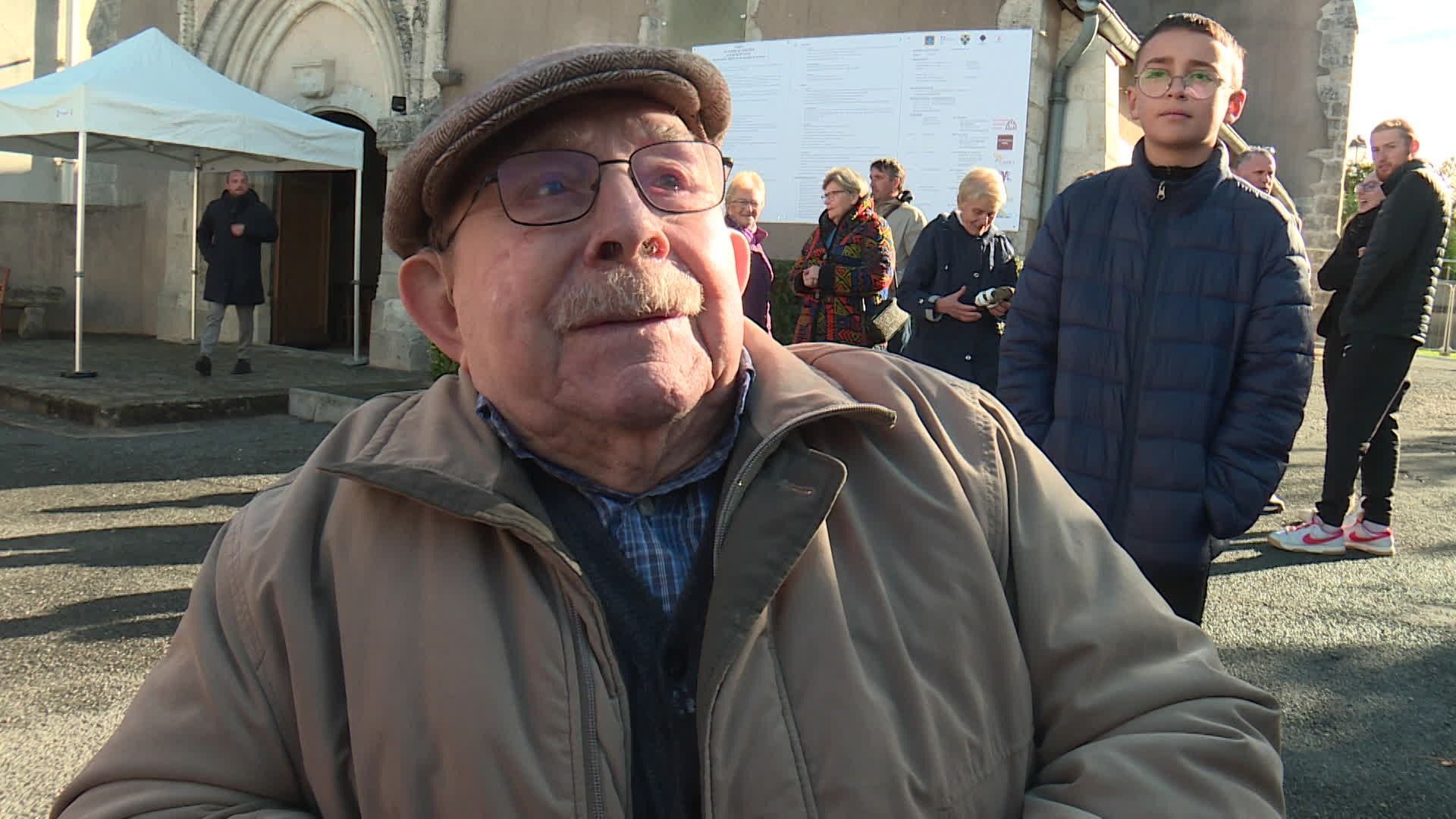 Un jubilado de 91 años dona un millón de euros para salvar la iglesia de su pueblo. Fuente: Corentin Le Dréan / France Télévisions.