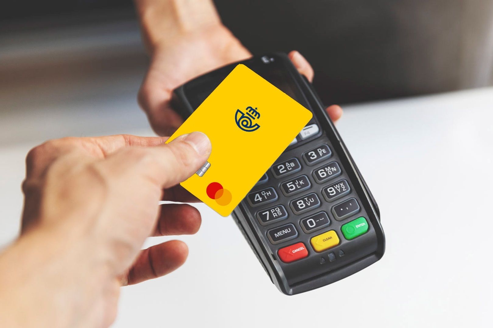 Correos y Fundación Montemadrid impulsan la inclusión financiera con su tarjeta prepago