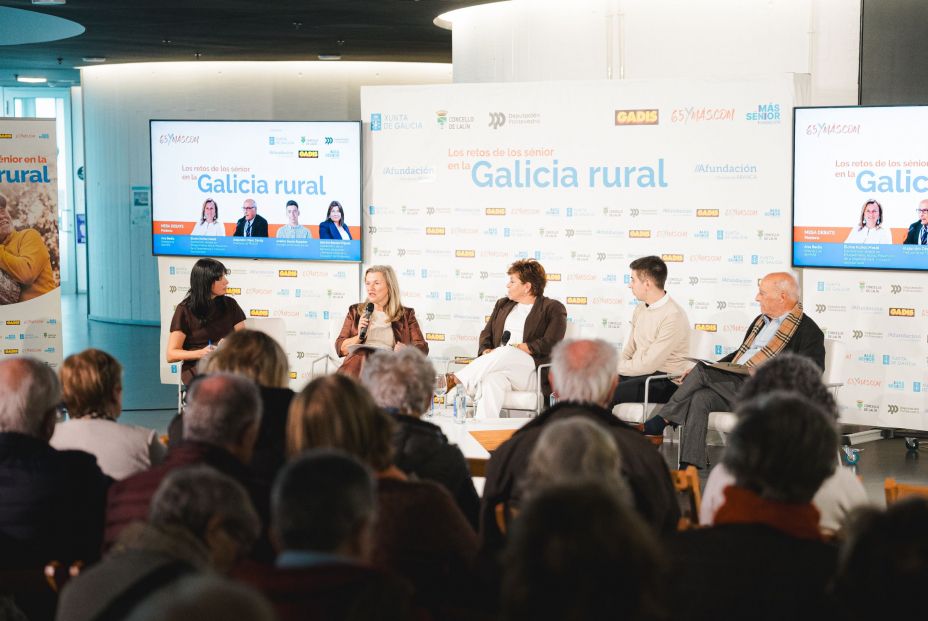 Mesa redonda, Lalín