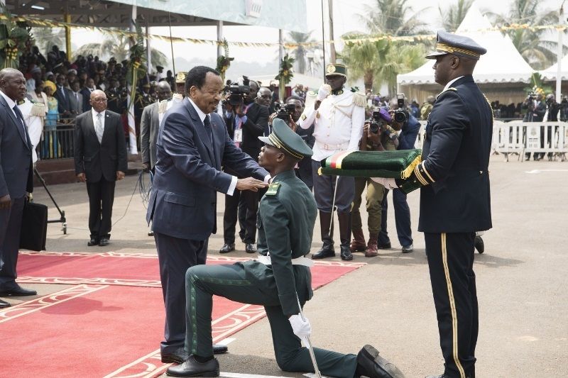 El camerunés Paul Biya, el presidente de mayor edad del mundo, toma posesión con 92 años El camerunés Paul Biya, el presidente de mayor edad del mundo, toma posesión con 92 años