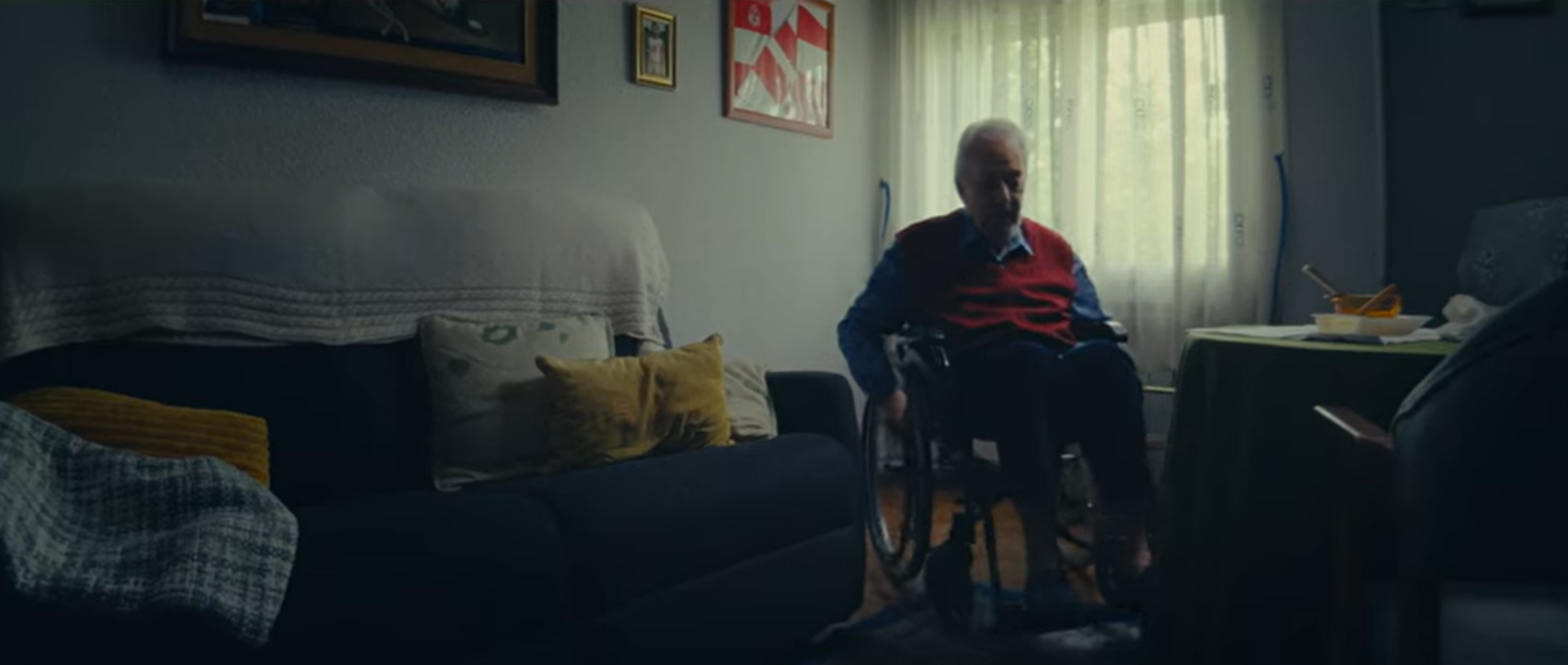 'Por ti lo hacemos posible', un corto que recuerda que miles de mayores viven atrapados en sus casas. Fuente: CGATE. 'Por ti lo hacemos posible', un corto que recuerda que miles de mayores viven atrapados en sus casas. Fuente: CGATE.