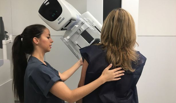 El tiempo de espera para una mamografía en la sanidad privada aumenta a más de 12 días