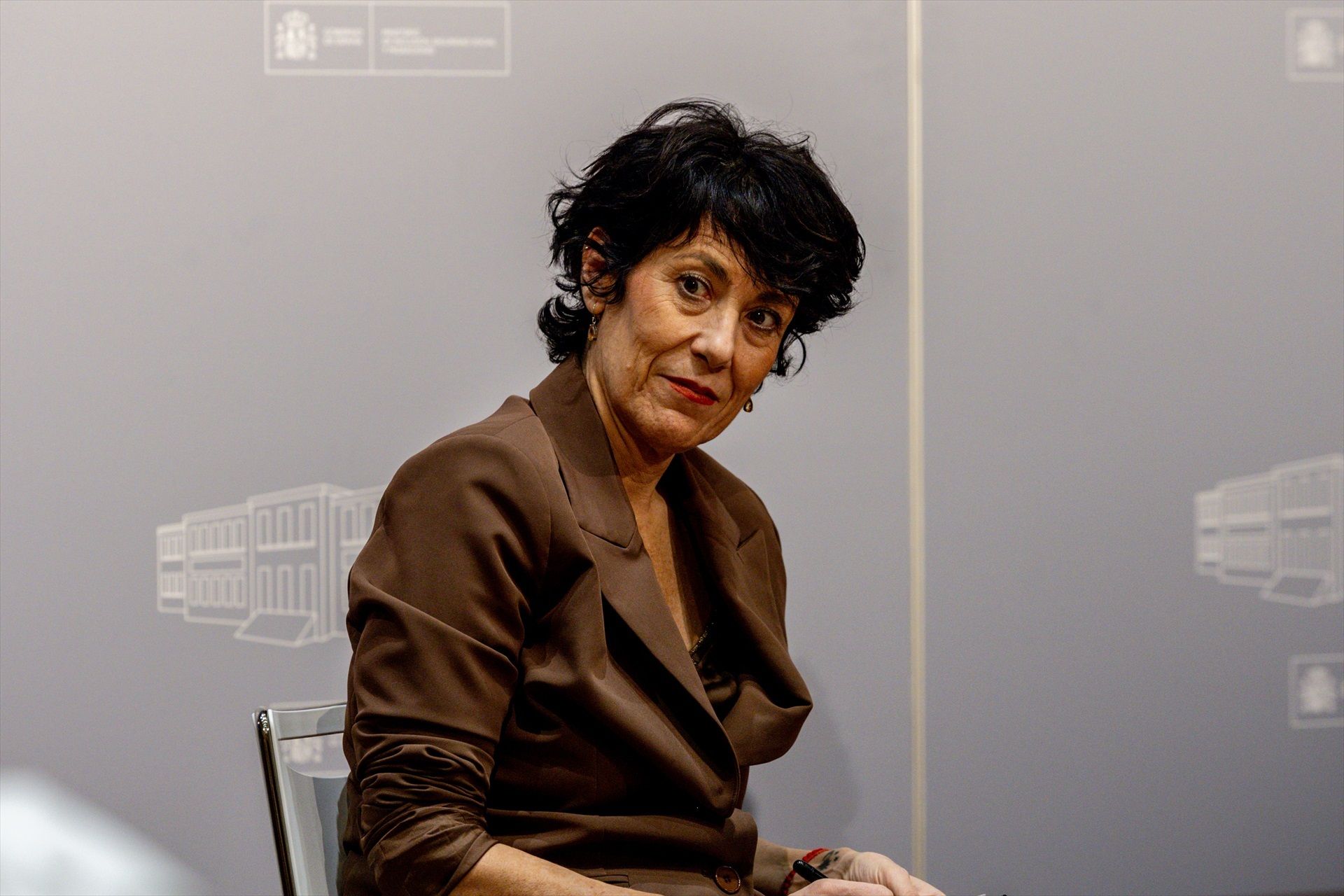 Carta abierta (con mis respetos) a la ministra Elma Saiz