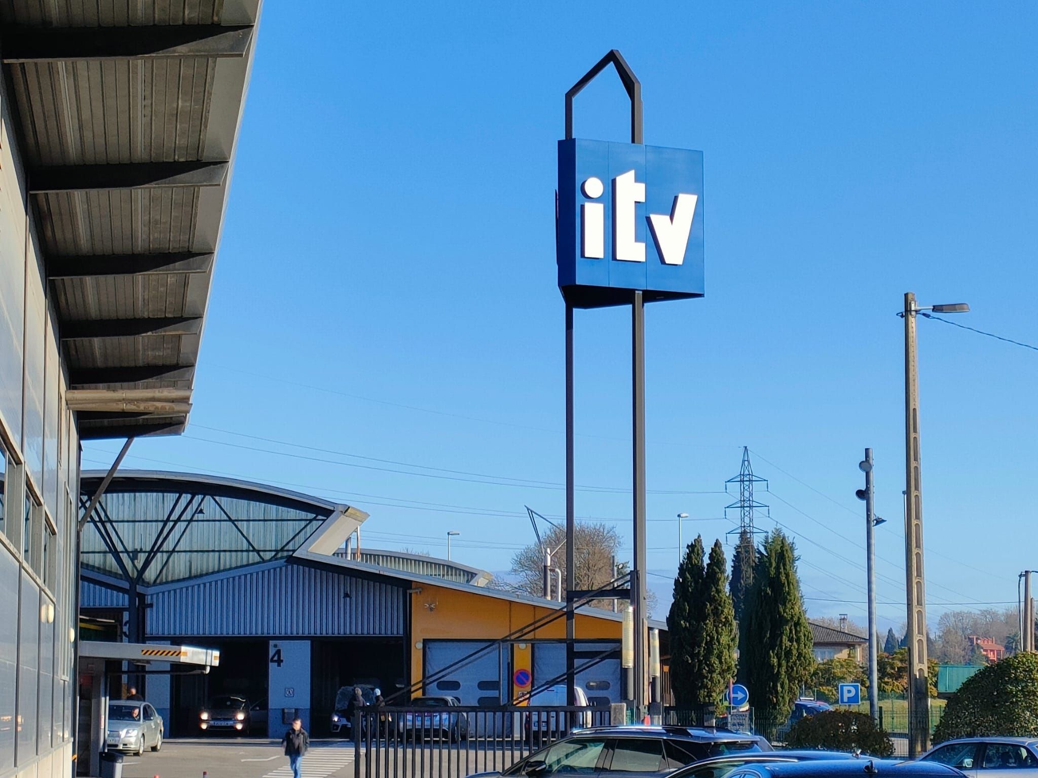 Estas son las comunidades autónomas más caras, y más baratas, para pasar la ITV (Europa Press)