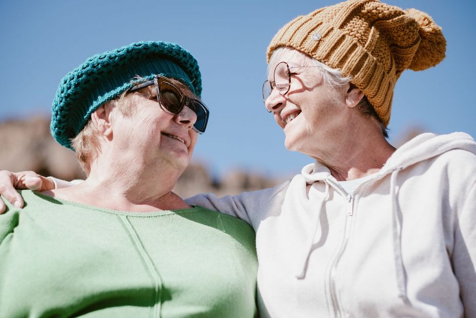  Los espacios públicos continúan siendo un foco habitual de actitudes discriminatorias. Fuente: bigstock.