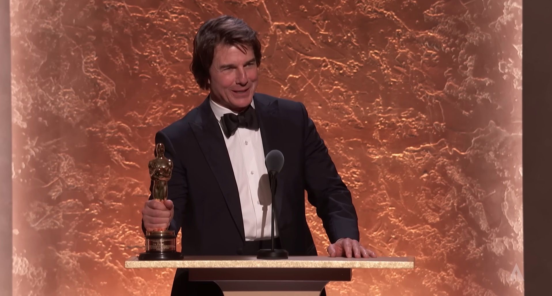 Tom Cruise recibe el Oscar de Honor: "Hacer películas no es lo que hago, es lo que soy"
