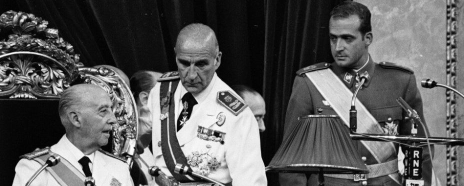 EuropaPress 7102915 franco nombra sucesor juan carlos 1969