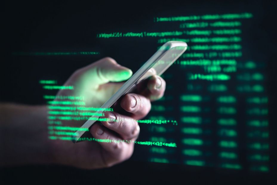"Inviertes 33 euros, en siete días ganas 1.881": la estafa piramidal que se expande por WhatsApp "Inviertes 33 euros, en siete días ganas 1.881": la estafa piramidal que se expande por WhatsApp