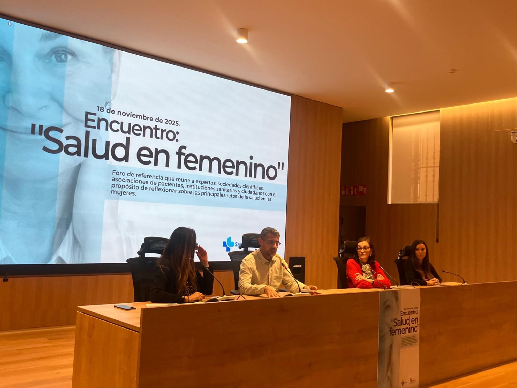 Castilla y León prepara una guía asistencial de atención integral a mujeres mayores de 50 y 70 años (Junta de Castilla y León)