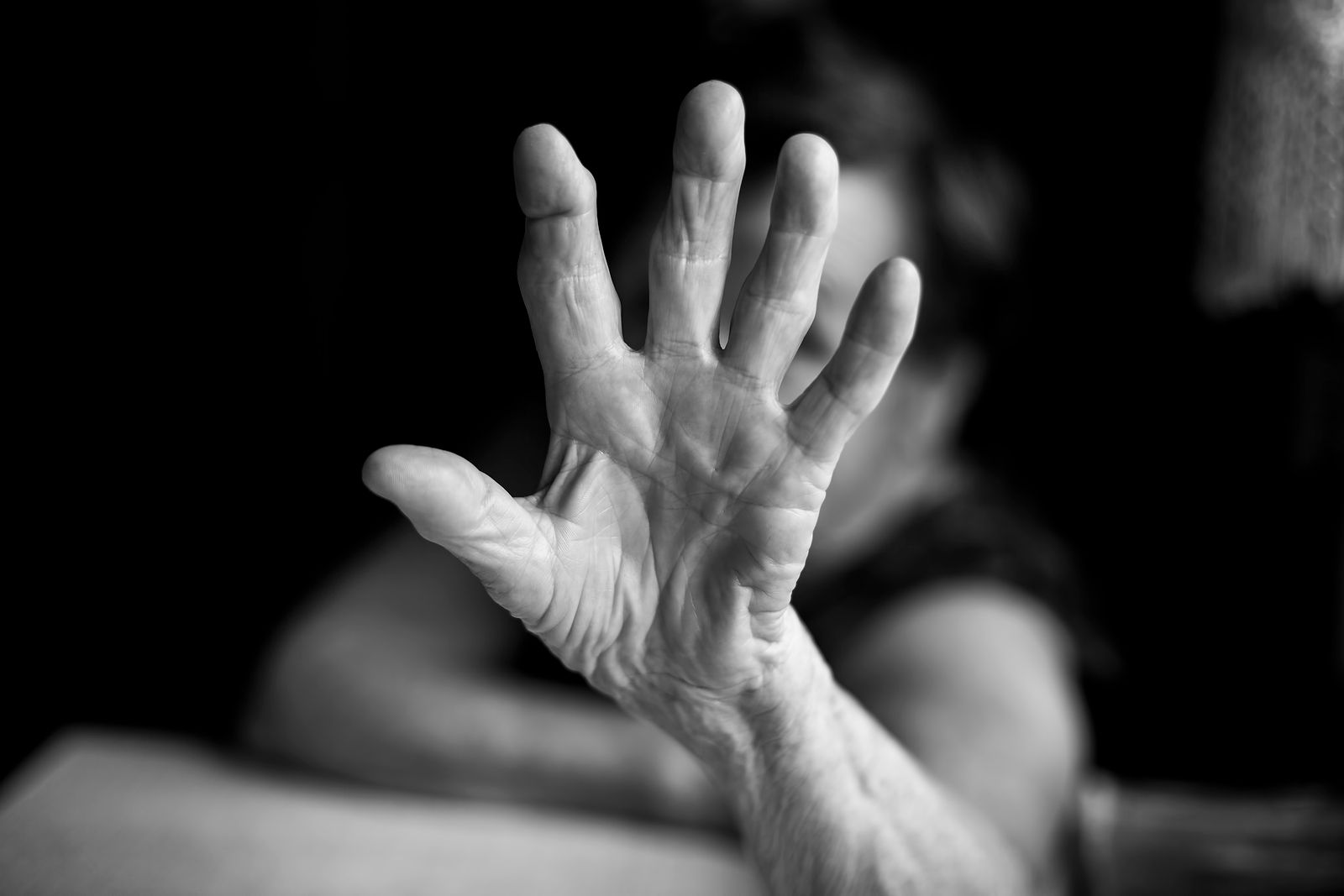 Romper el silencio tras 40 años de maltrato: "Cuanta más edad, más dificultades hay para denunciar" Romper el silencio tras 40 años de maltrato: "Cuanta más edad, más dificultades hay para denunciar"