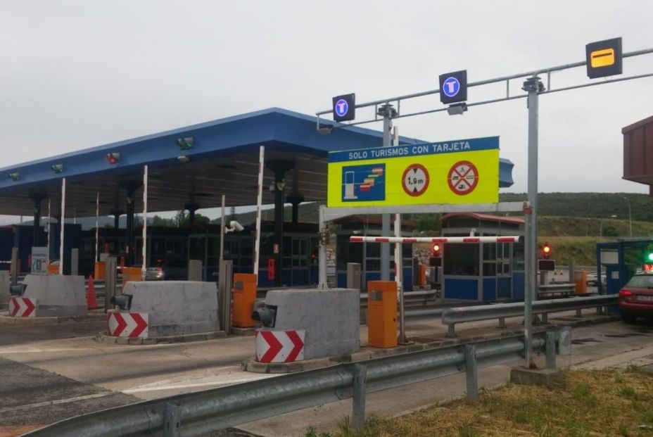 FACUA lanza una plataforma para reclamar el "cobro irregular" del peaje de la autopista del Huerna