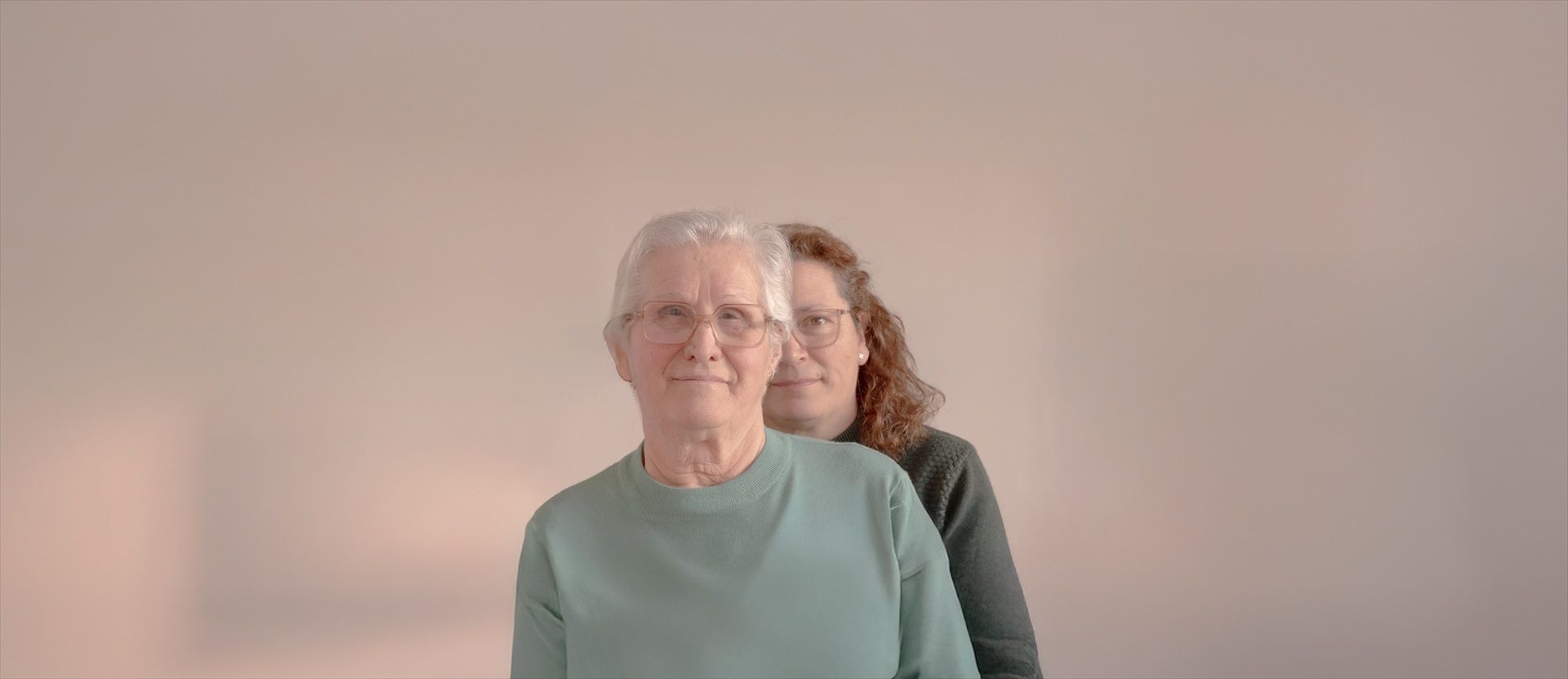 La convivencia y la soledad, una mezcla que castiga la salud de las cuidadoras mayores. Fuente: EuropaPress.