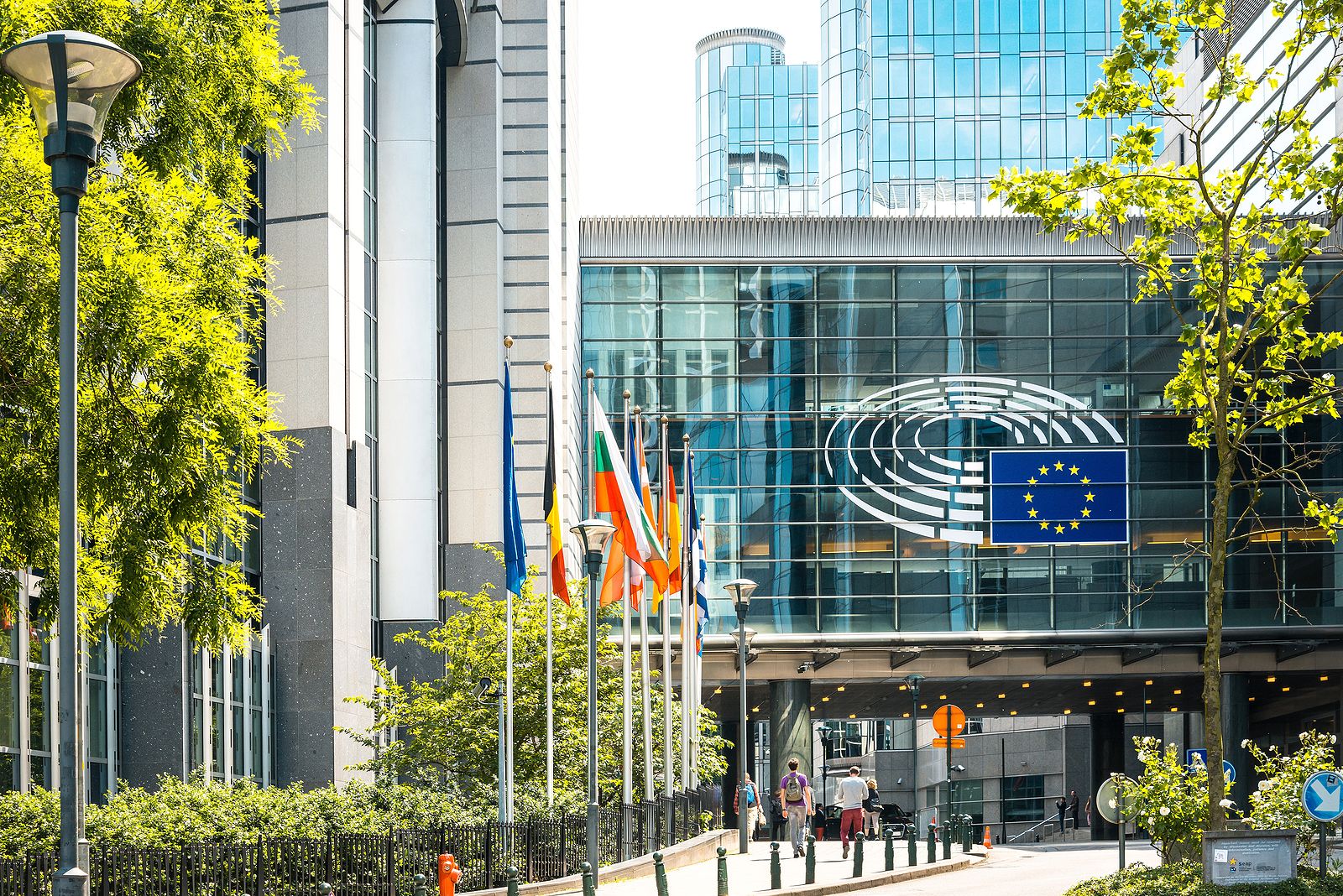 Bruselas quiere que los trabajadores accedan por defecto a un plan de pensiones privado