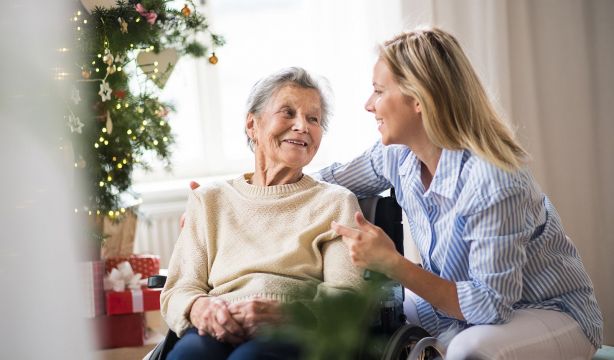 Una residencia hace un llamamiento para recibir postales y alegrar la Navidad de los mayores