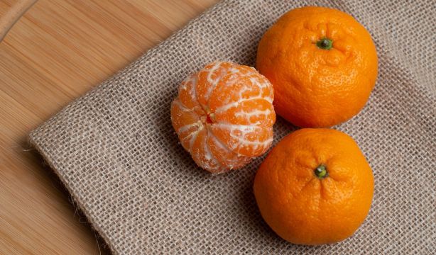 Comer naranjas y mandarinas ayuda a detectar enfermedades por la expresión del genoma