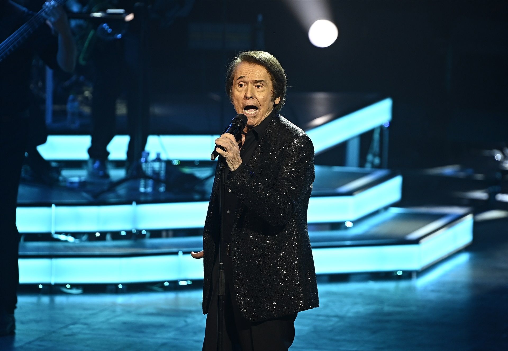 Raphael vuelve a Icónica Santalucía Sevilla Fest cinco años después