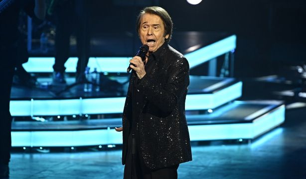 Raphael vuelve a Icónica Santalucía Sevilla Fest cinco años después